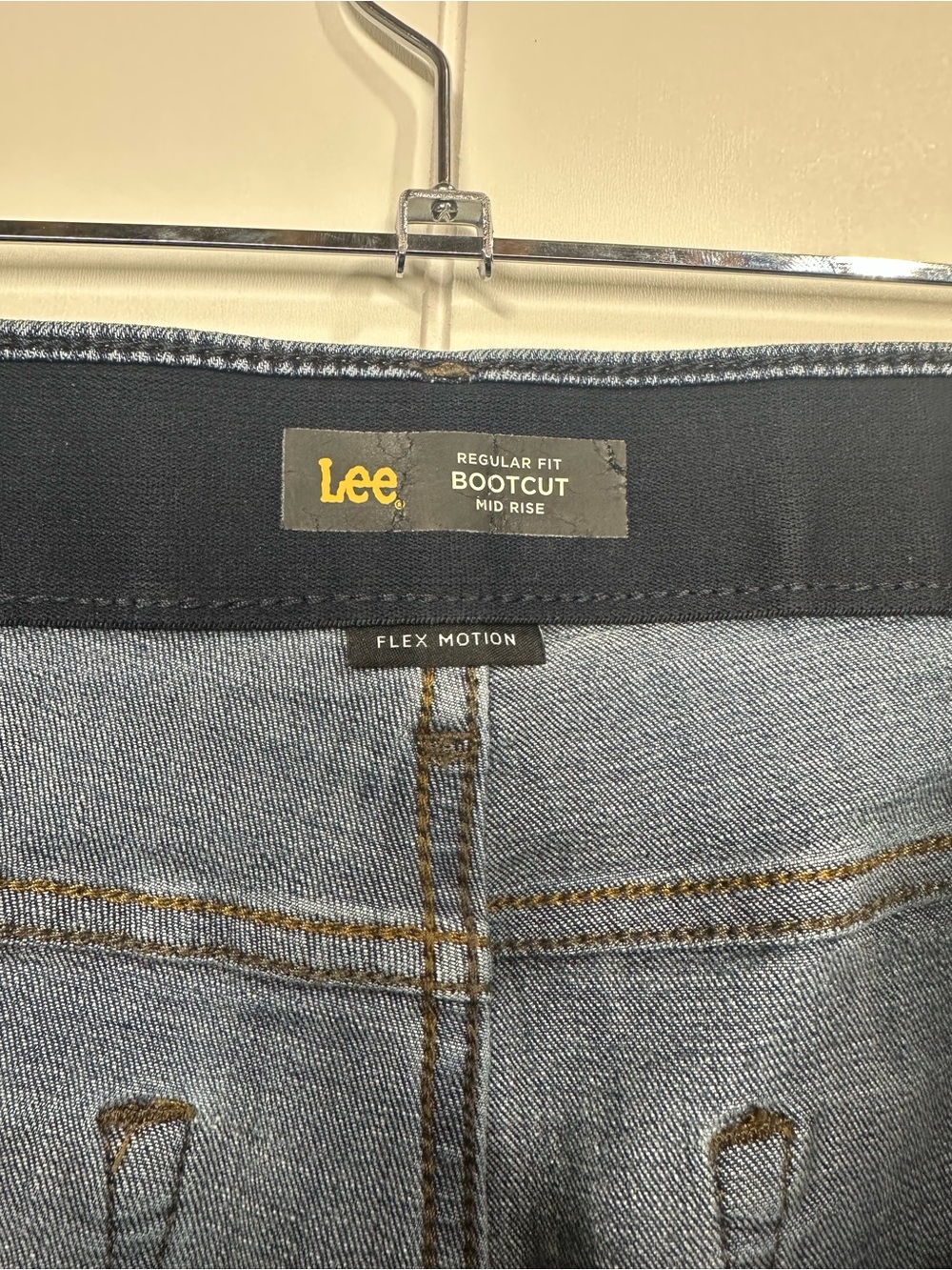 Lee Flex Motion Women’s Regular Fit Bootcut Jeans Size 12 Short Mid Rise Stretch - Picture 10 of 12